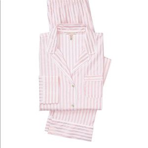NWOT Victoria’s Secret PJ Set